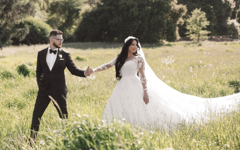 Jaclyn Hill Marries YouTube Home Chef Jordan Farnum Centennial World